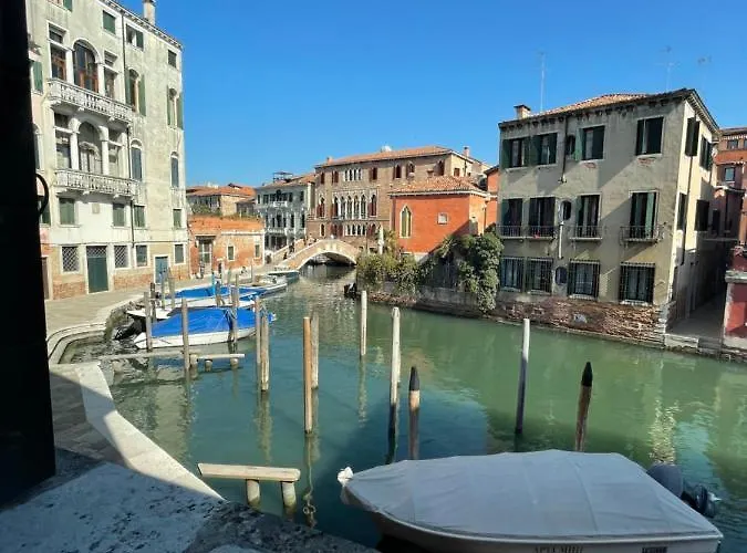 Ca' Luciano, Wonderful View Apartman *